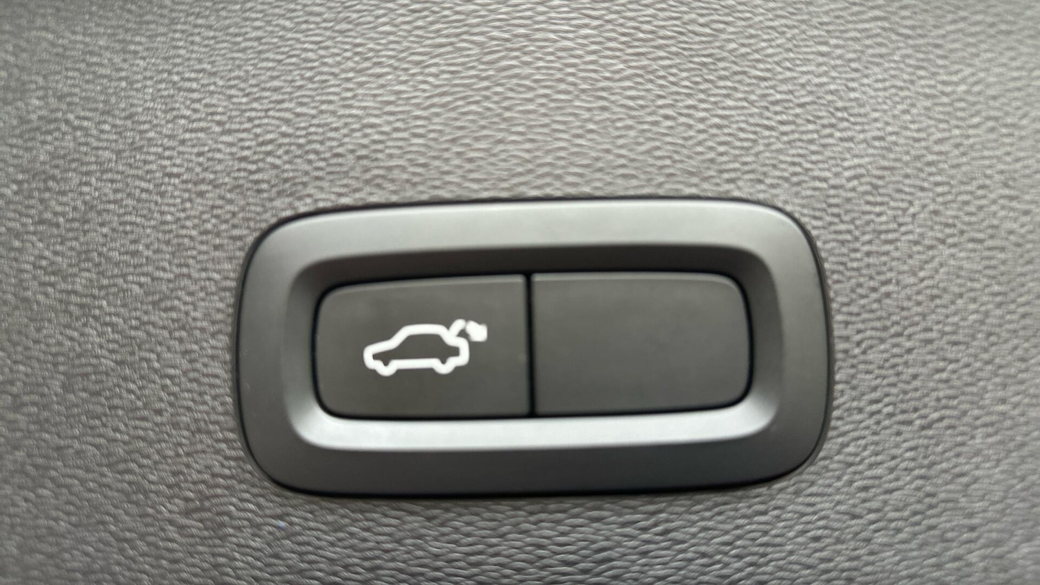 Used Volvo C40 2023 for sale - 76585458: Photo 27