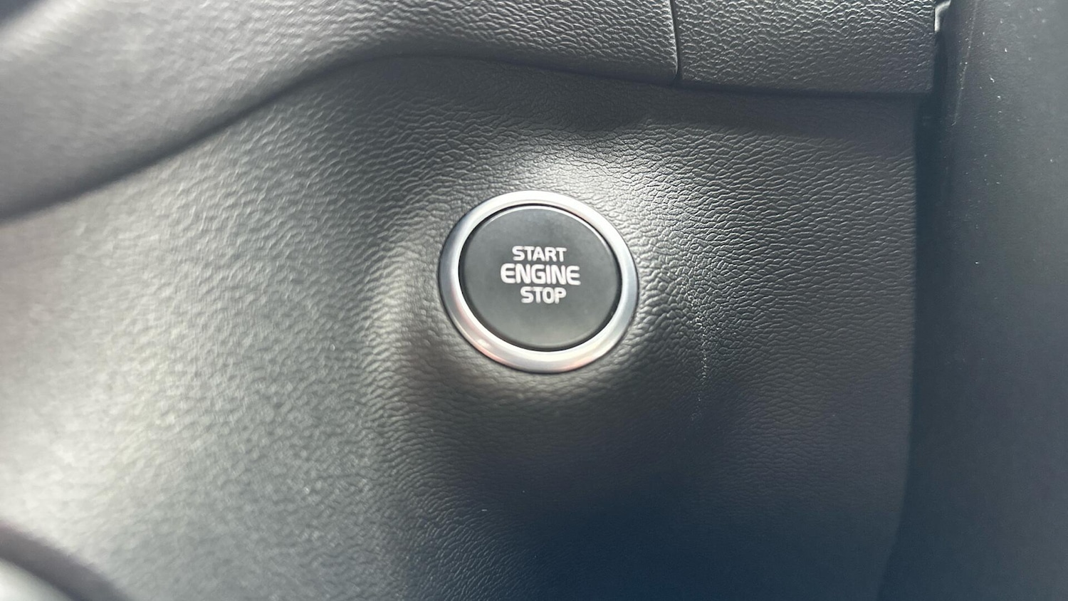 Used Volvo XC40 2022 for sale - 76336172: Photo 26