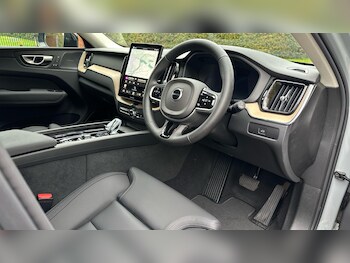 Used Volvo XC60 2025 for sale - 77672976: Photo