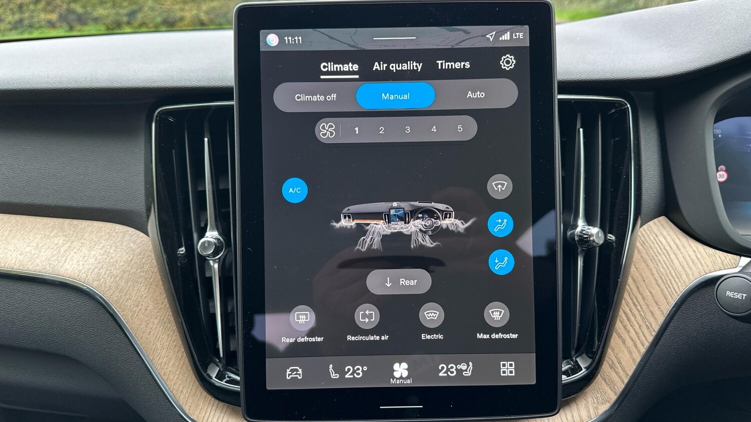 Used Volvo XC60 2025 for sale - 77672976: Photo 50