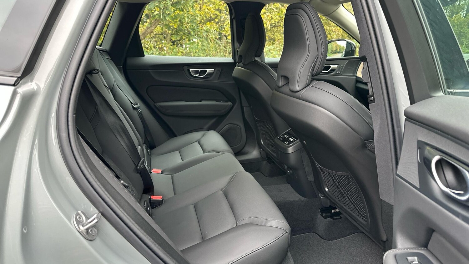 Used Volvo XC60 2025 for sale - 77672976: Photo 6