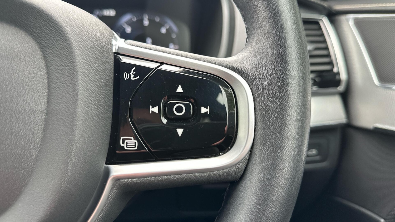 Used Volvo XC90 2022 for sale - 76457509: Photo 22