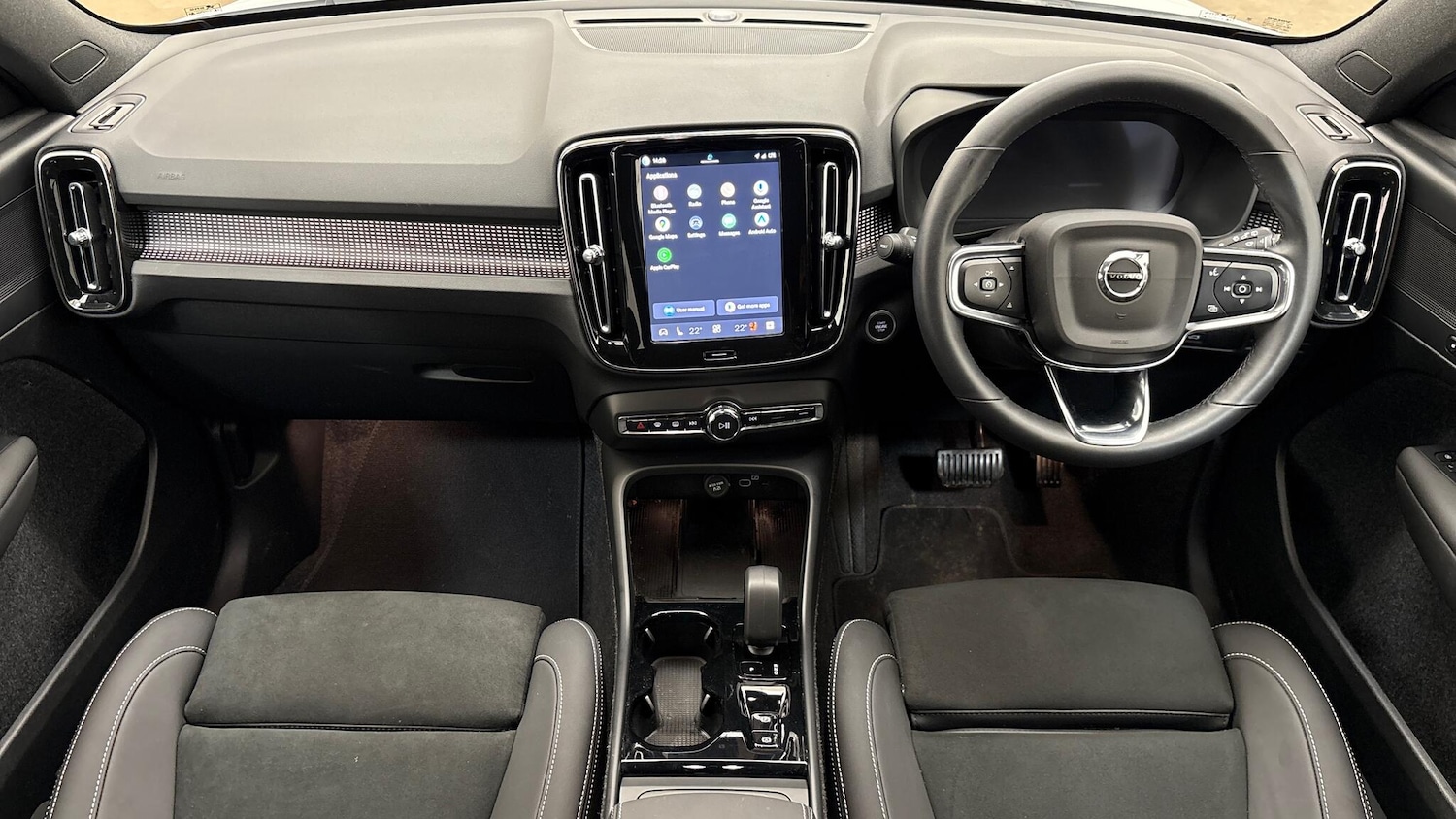 Used Volvo XC40 2025 for sale - 77723719: Photo 10