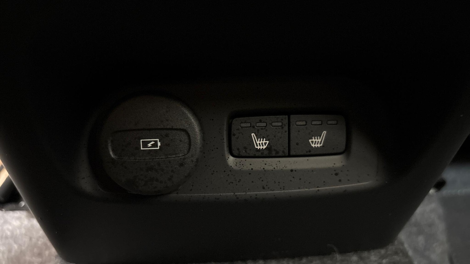 Used Volvo XC40 2025 for sale - 77723719: Photo 17