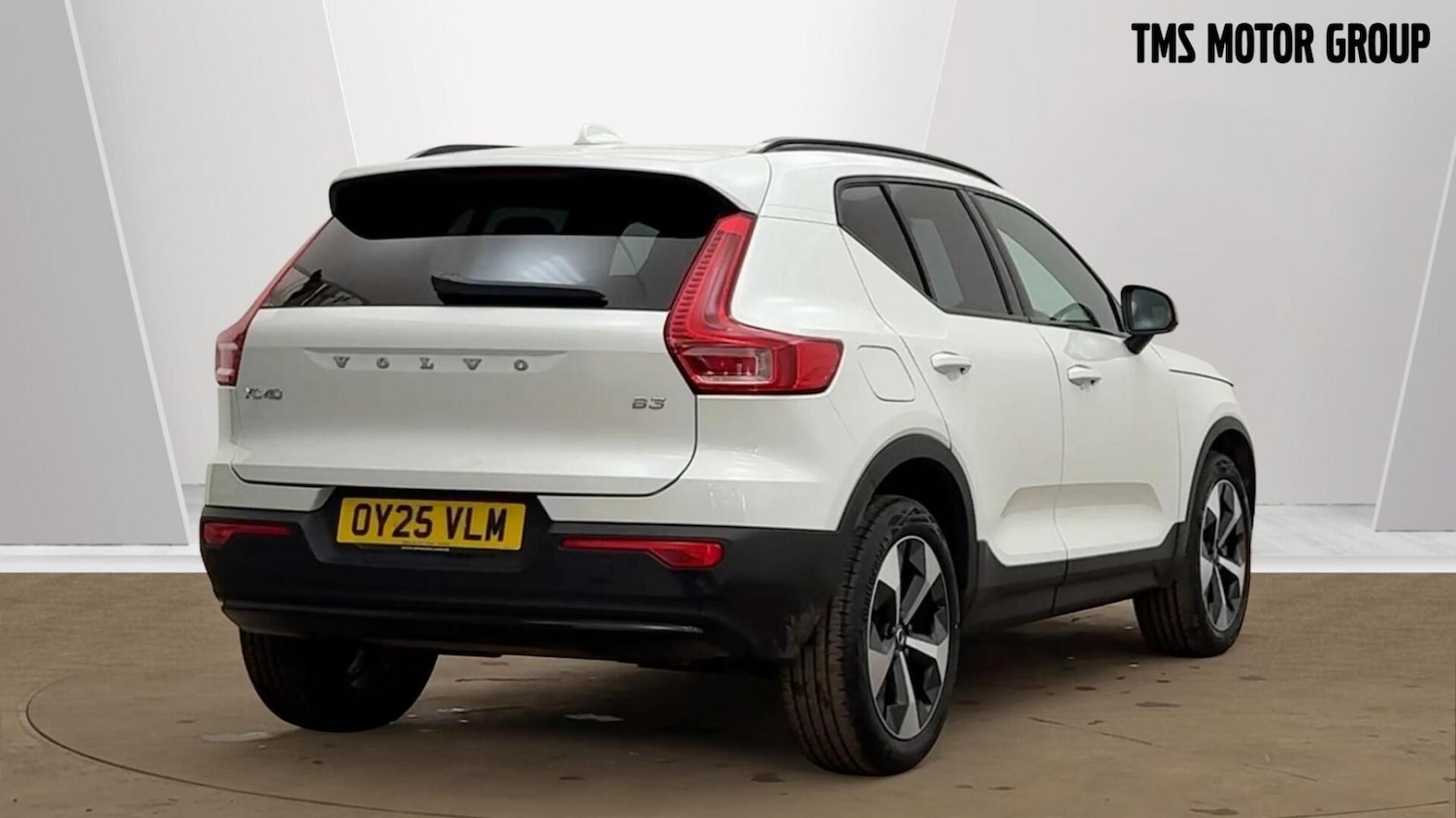 Used Volvo XC40 2025 for sale - 77723719: Photo 3