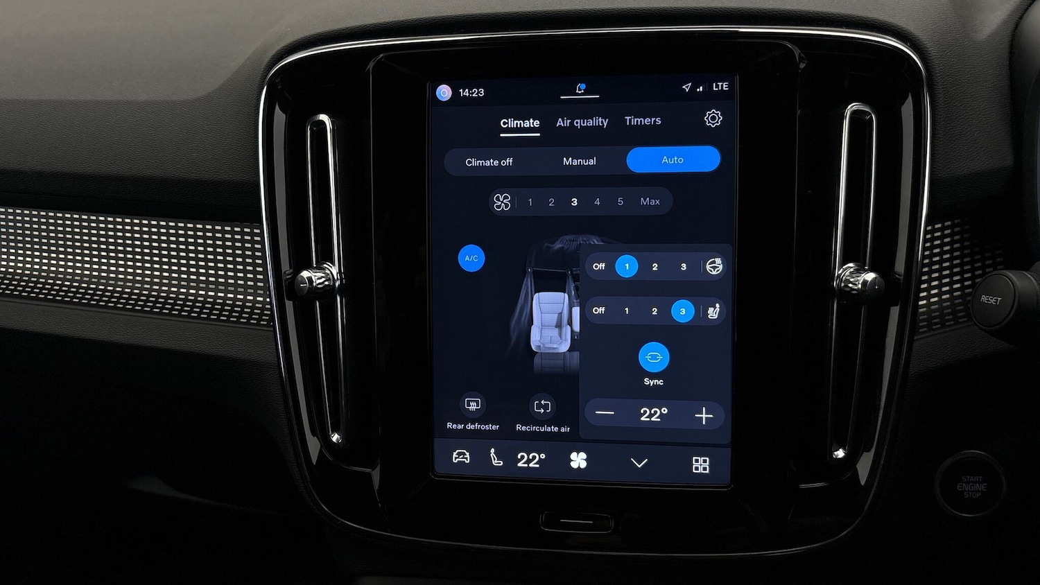 Used Volvo XC40 2025 for sale - 77723719: Photo 39