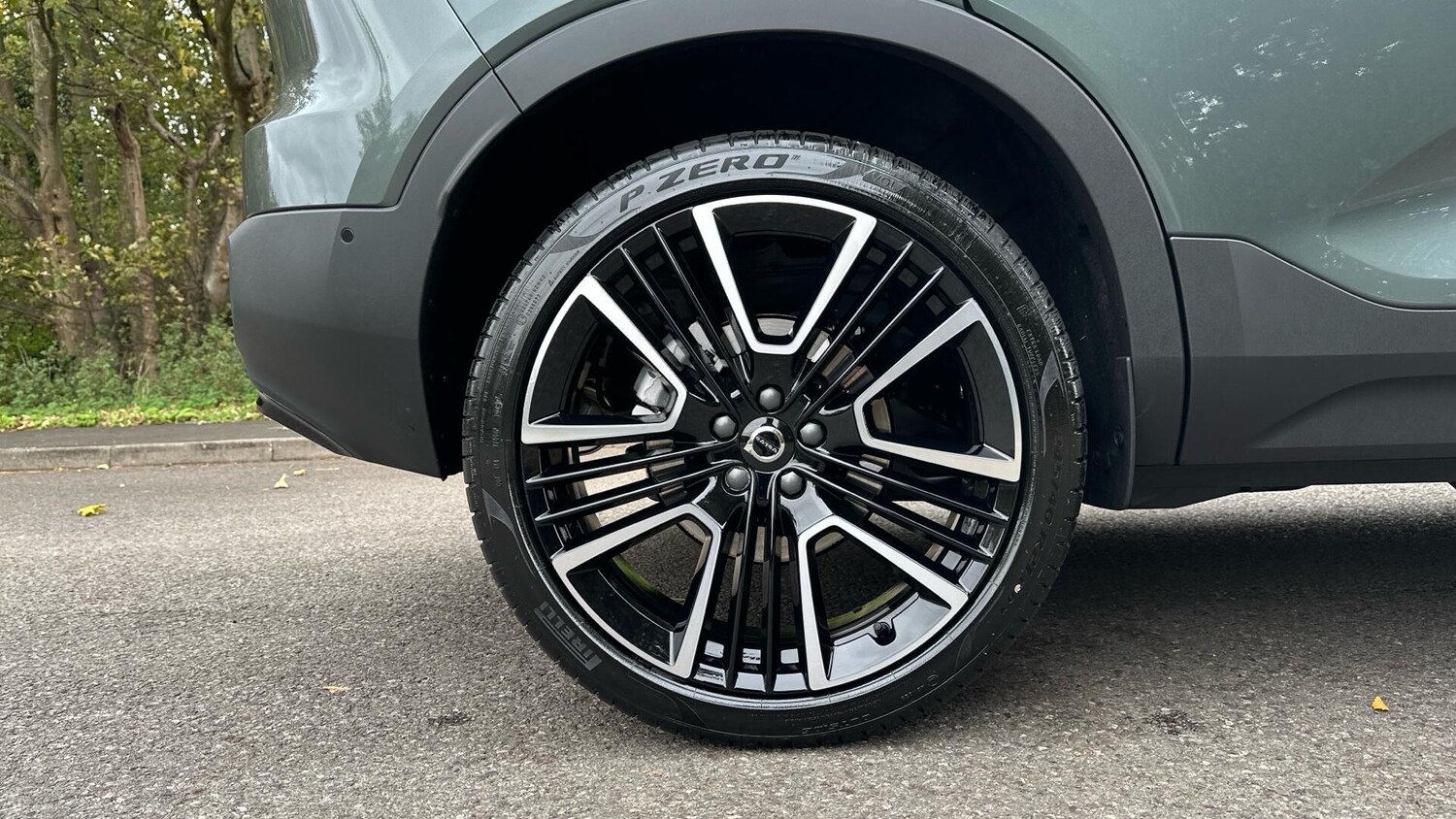 Used Volvo XC40 2025 for sale - 76561337: Photo 33