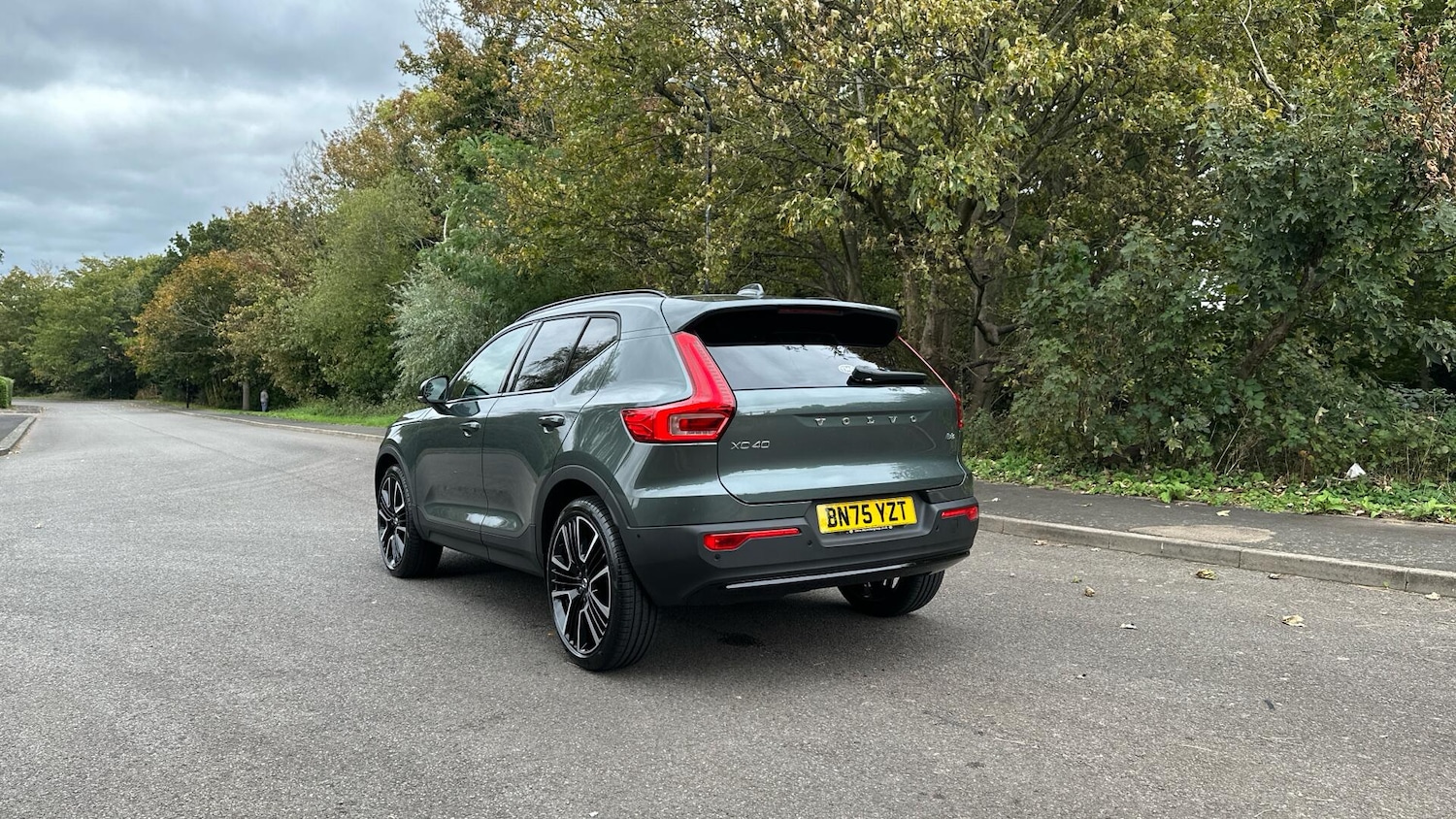 Used Volvo XC40 2025 for sale - 76561337: Photo 4
