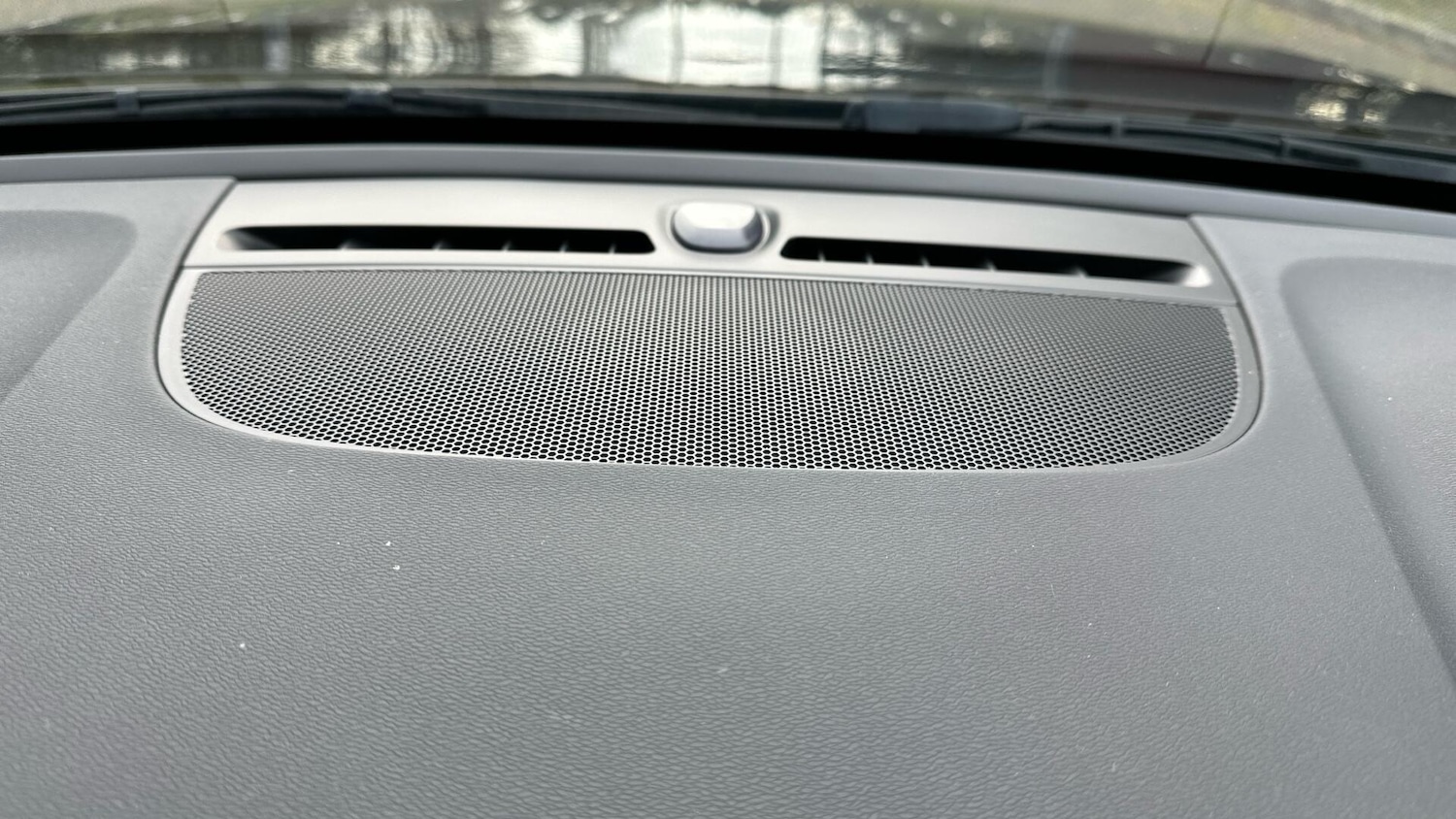 Used Volvo XC40 2022 for sale - 77216008: Photo 37