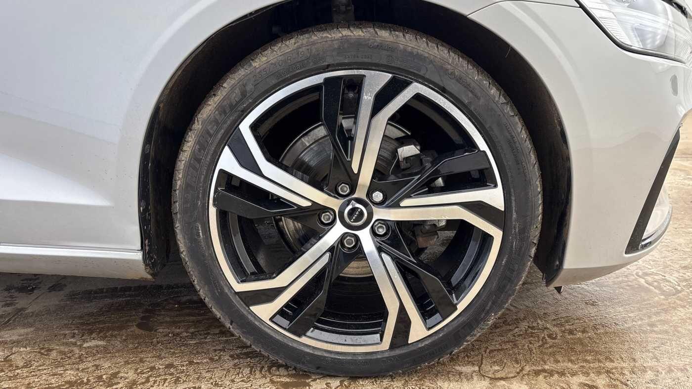 Used Volvo V60 2025 for sale - 77672934: Photo 19