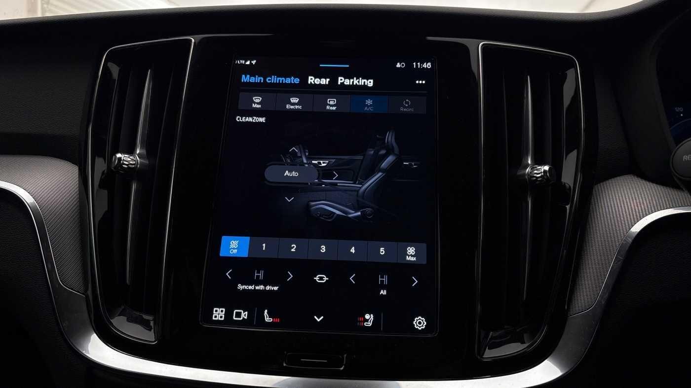 Used Volvo V60 2025 for sale - 77672934: Photo 38