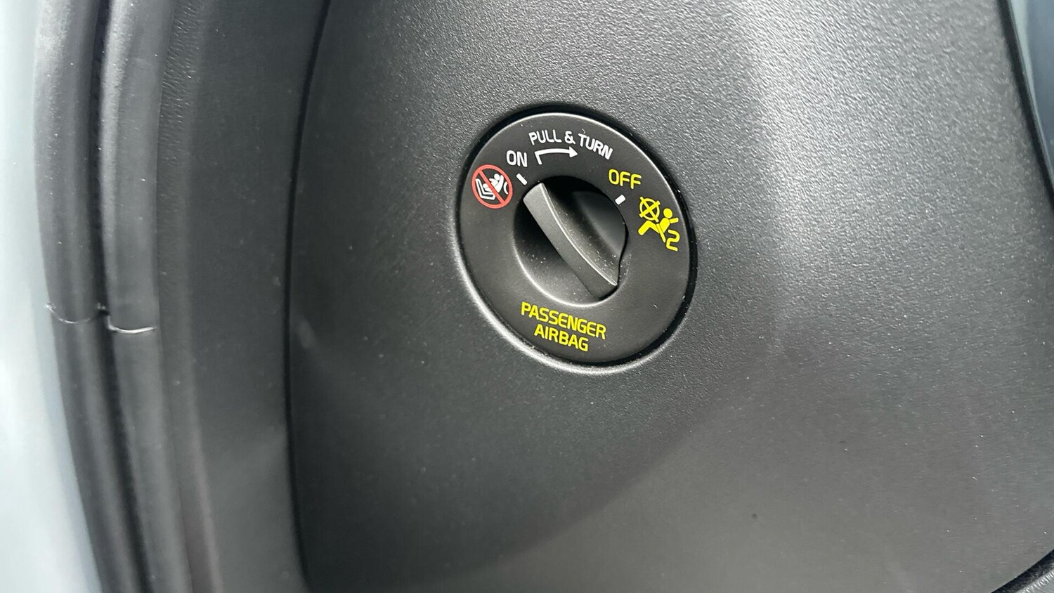 Used Volvo XC60 2024 for sale - 77672971: Photo 28