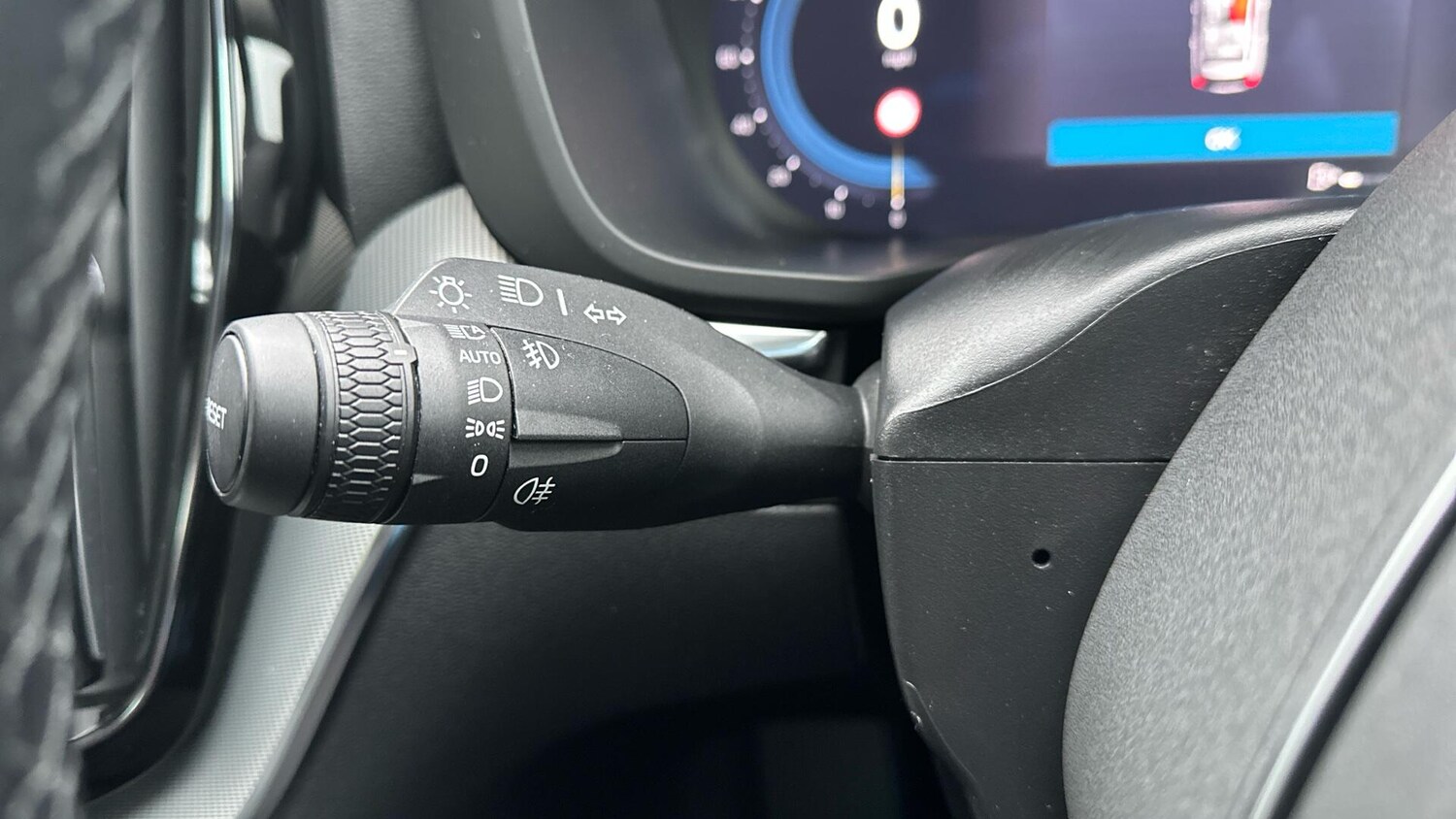 Used Volvo XC60 2024 for sale - 77672971: Photo 43