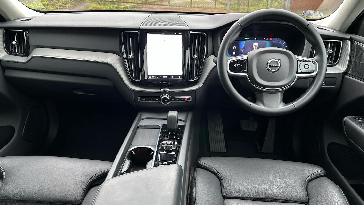 Used Volvo XC60 2024 for sale - 77672971: Photo 5