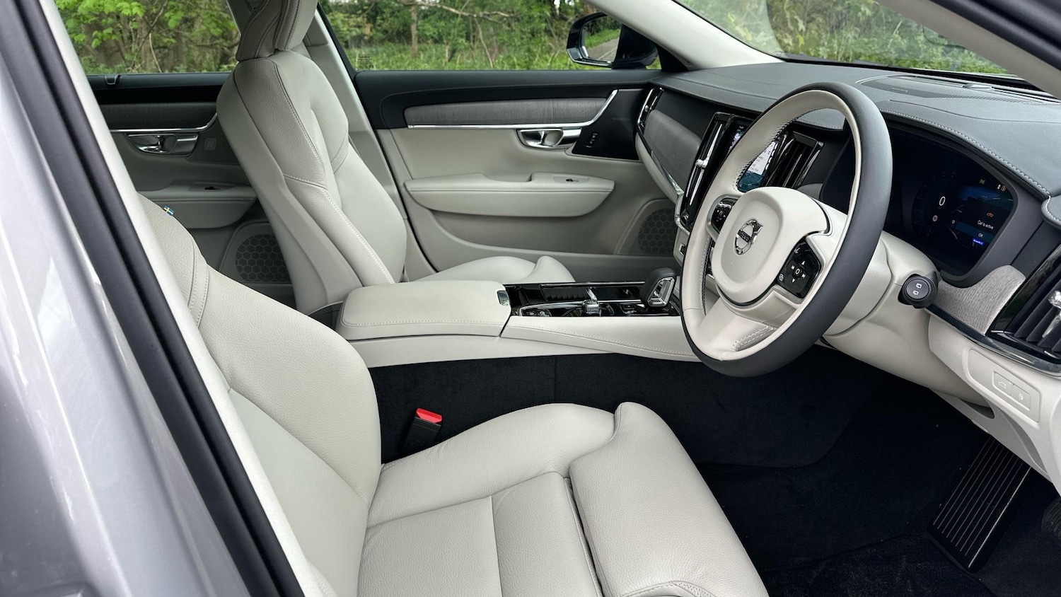 Used Volvo V90 2025 for sale - 76584519: Photo 19