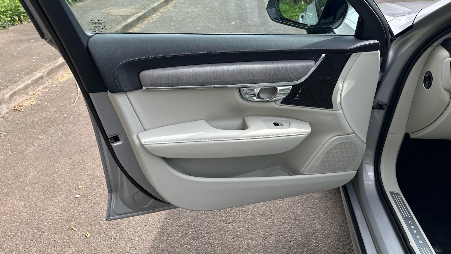 Used Volvo V90 2025 for sale - 76584519: Photo 33