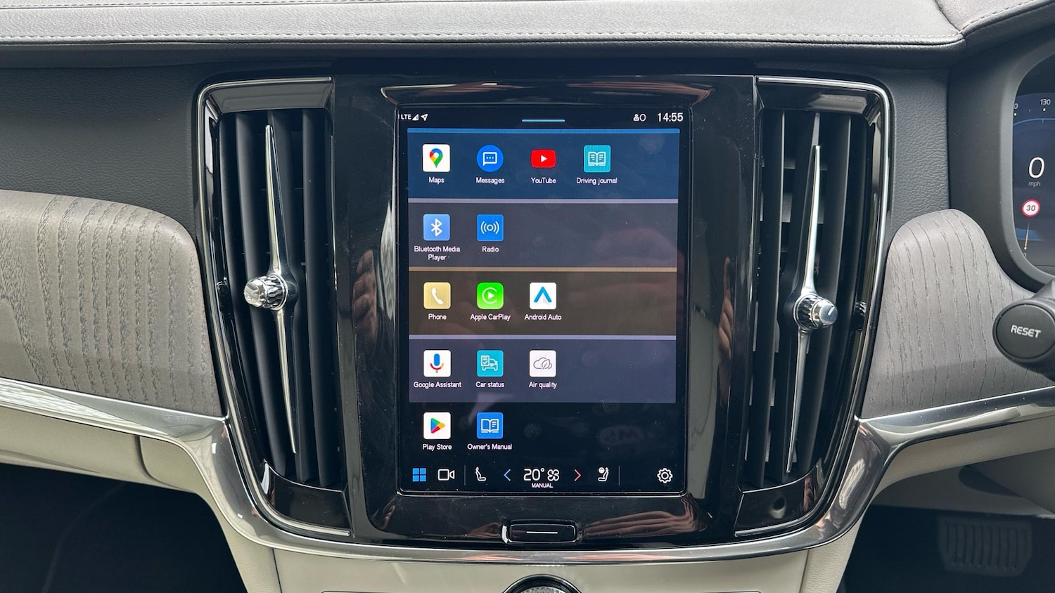 Used Volvo V90 2025 for sale - 76584519: Photo 36