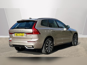 Used Volvo XC60 2023 for sale - 77993486: Photo