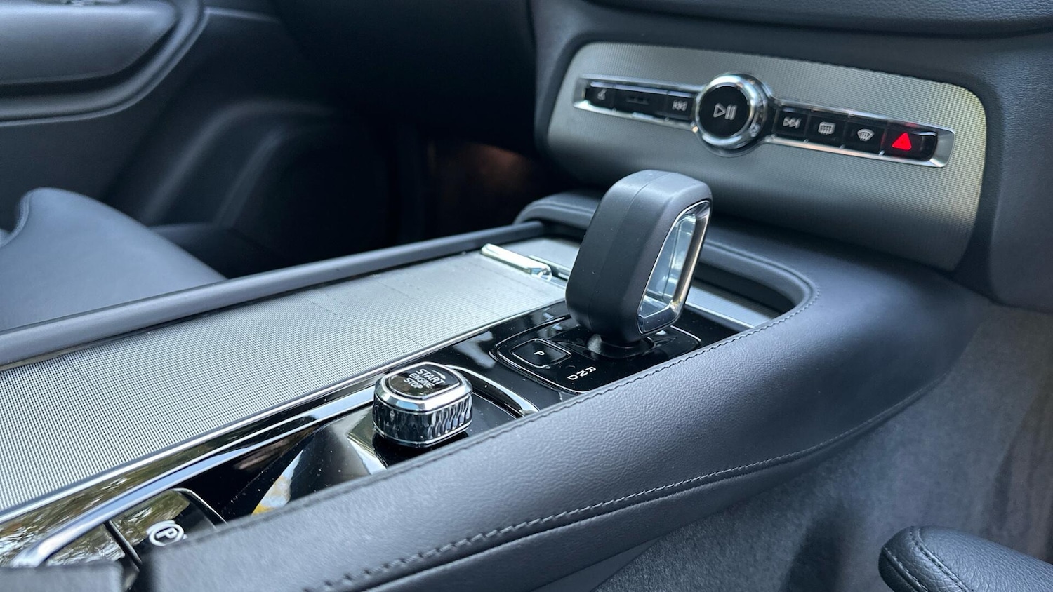 Used Volvo XC90 2023 for sale - 76912735: Photo 10