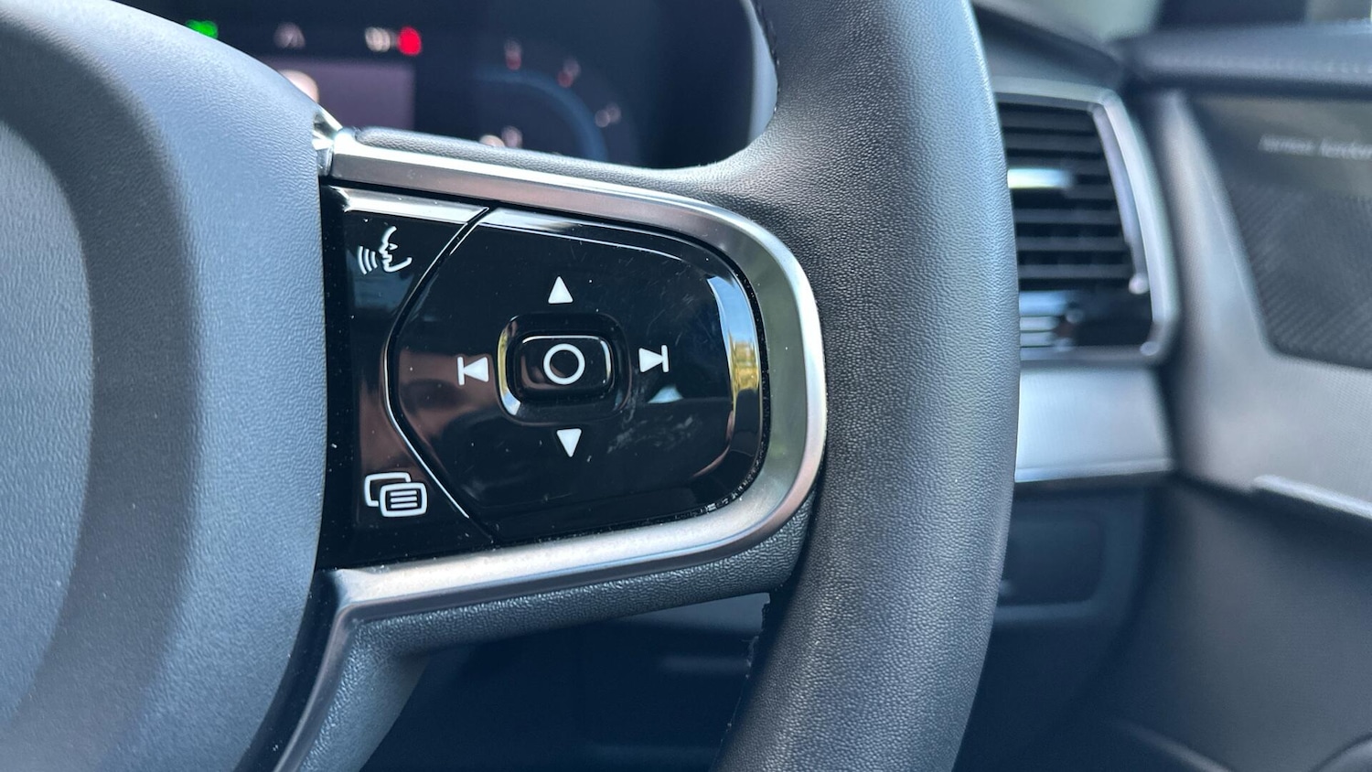 Used Volvo XC90 2023 for sale - 76912735: Photo 19