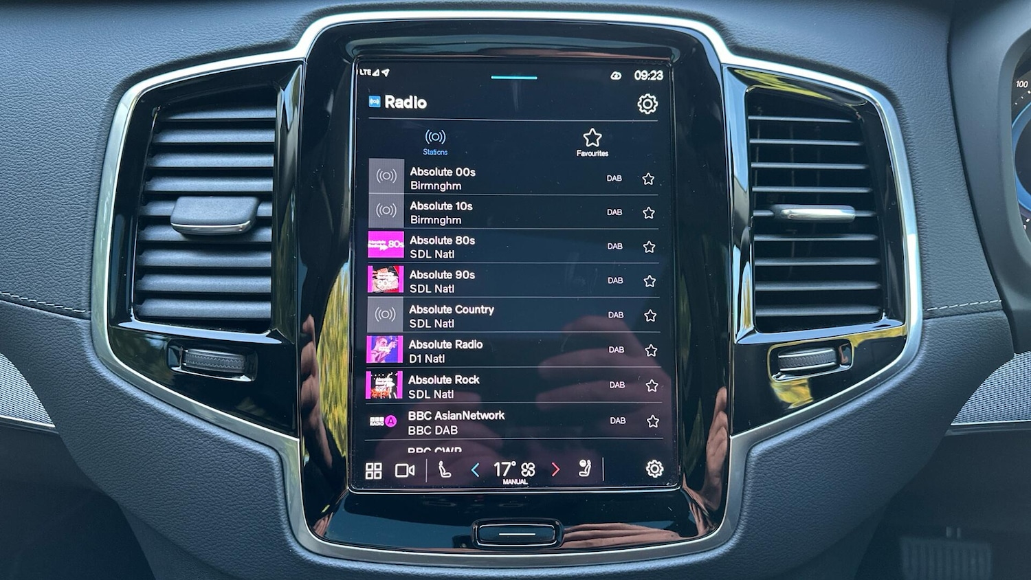 Used Volvo XC90 2023 for sale - 76912735: Photo 40