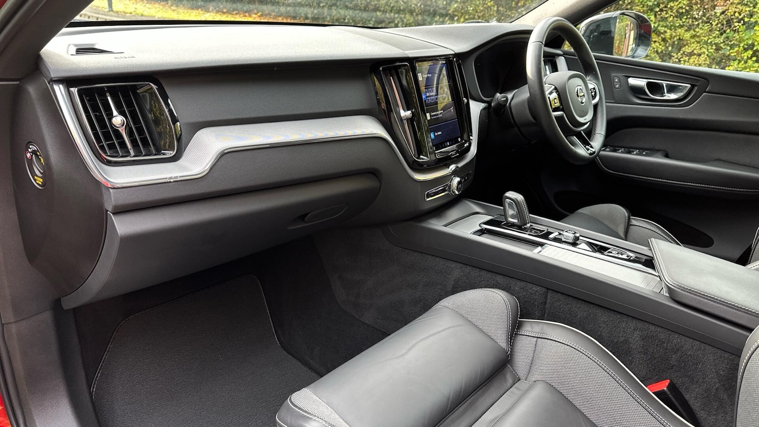 Used Volvo XC60 2022 for sale - 76337858: Photo 41