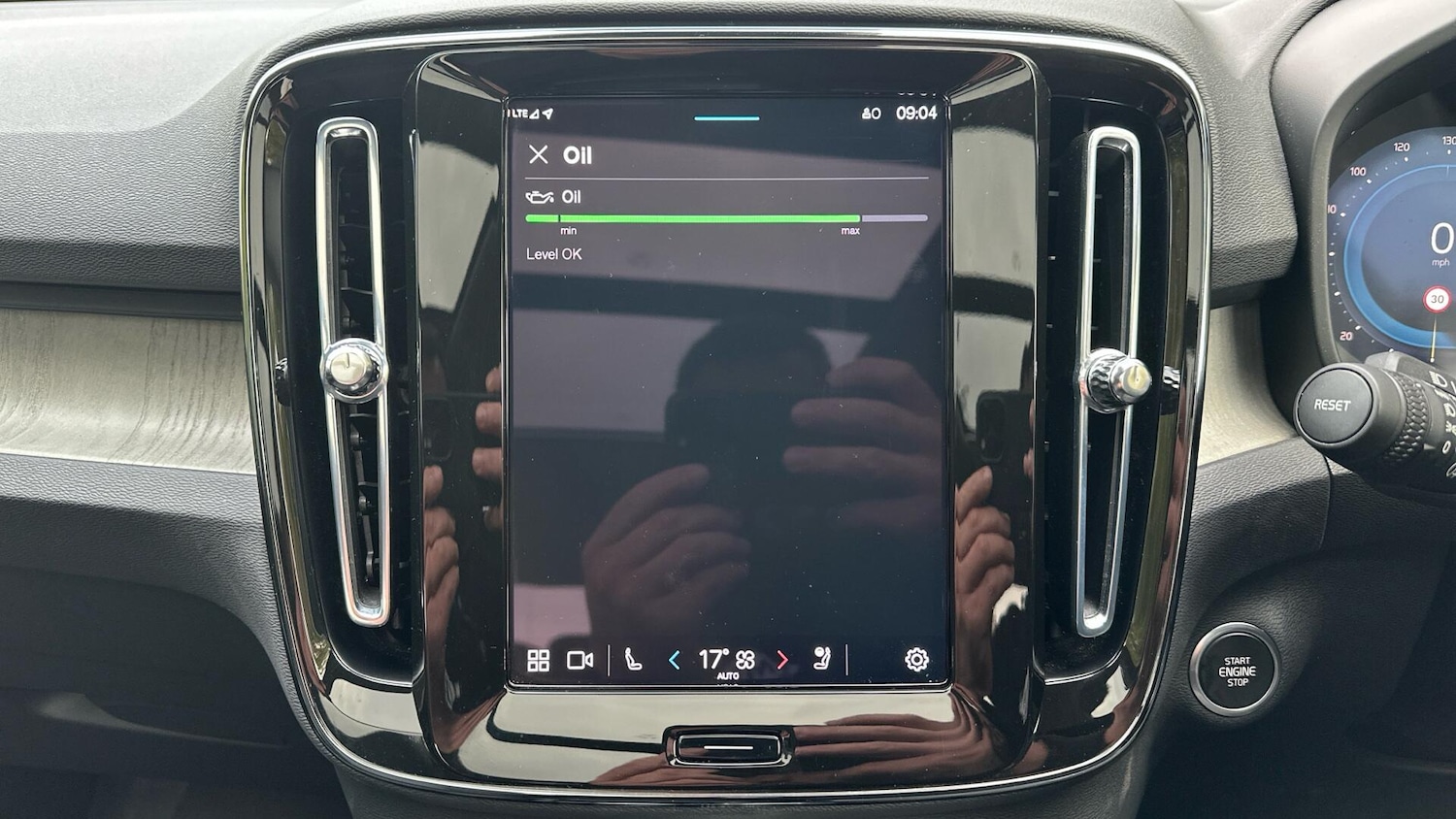 Used Volvo XC40 2024 for sale - 76336632: Photo 39