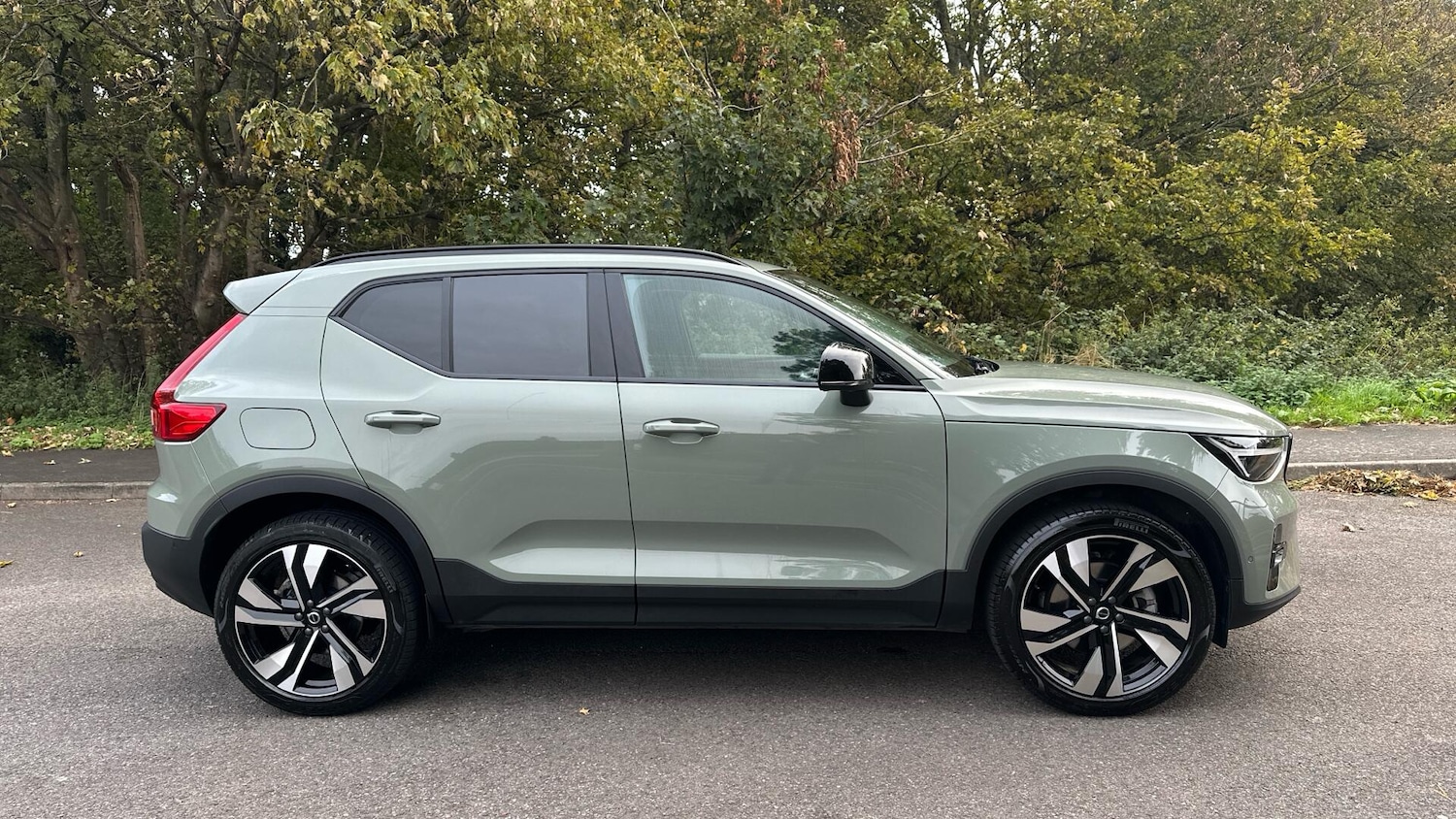 Used Volvo XC40 2024 for sale - 76336632: Photo 9