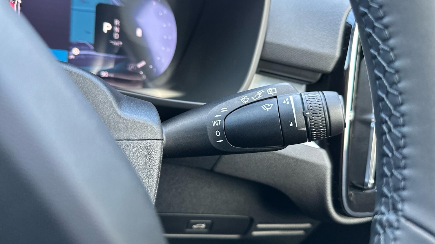 Used Volvo XC40 2025 for sale - 76336182: Photo 23