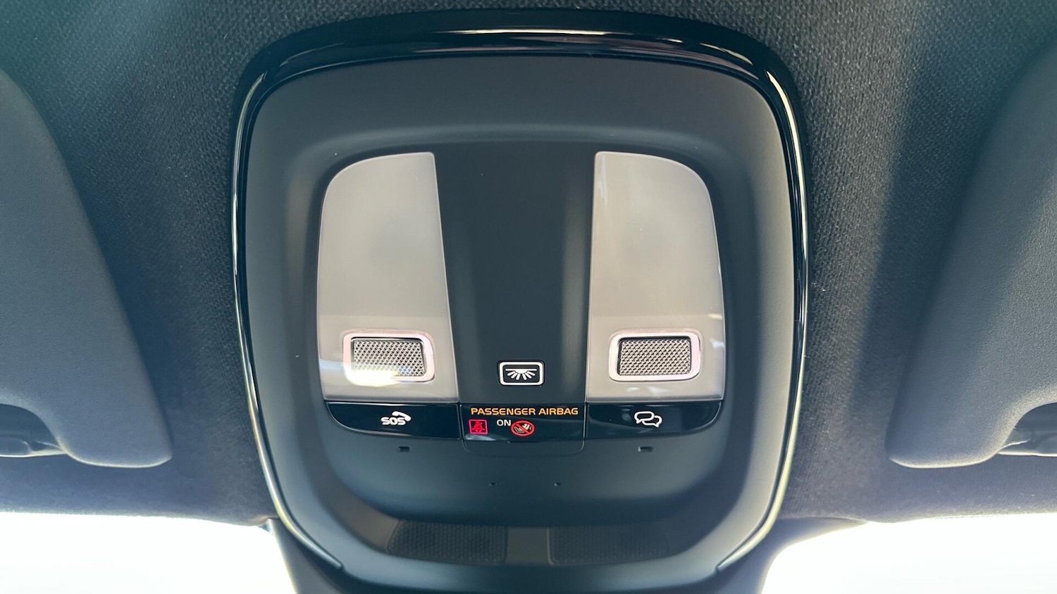 Used Volvo XC40 2025 for sale - 76336182: Photo 28