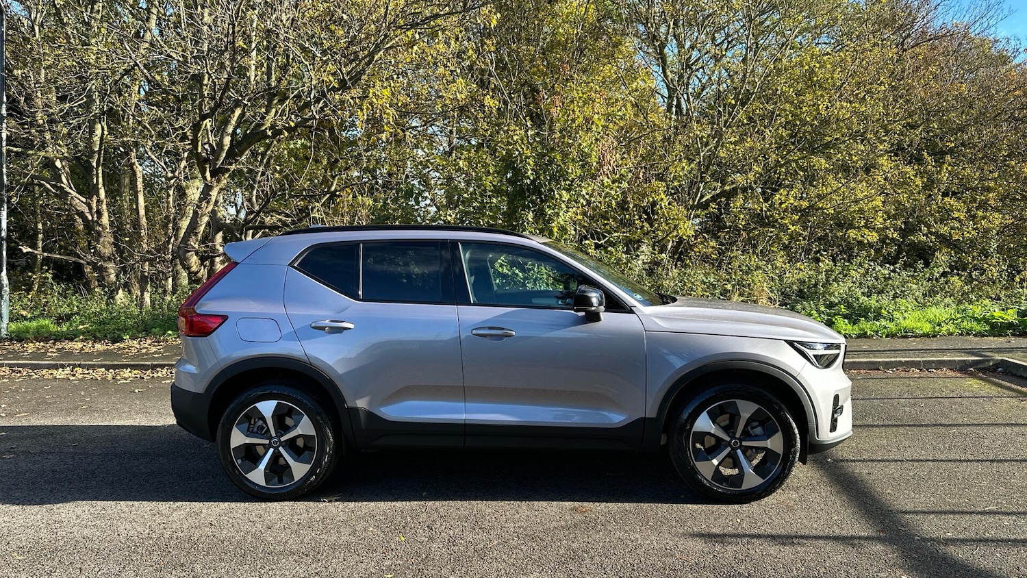 Used Volvo XC40 2025 for sale - 76336182: Photo 35