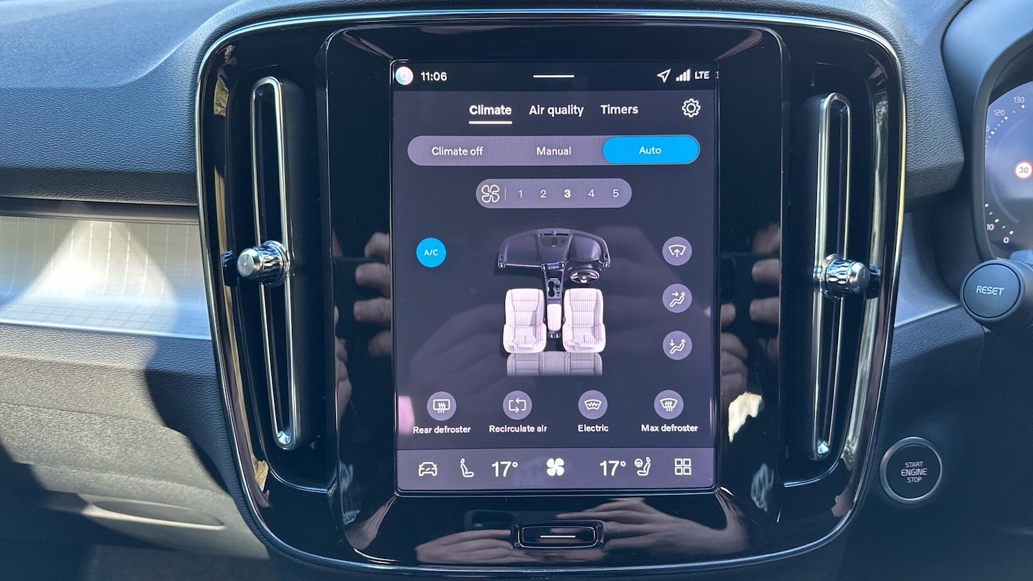 Used Volvo XC40 2025 for sale - 76336182: Photo 47