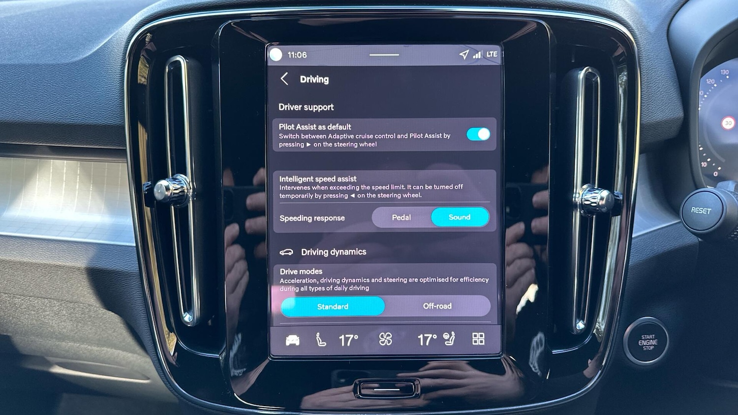 Used Volvo XC40 2025 for sale - 76336182: Photo 49