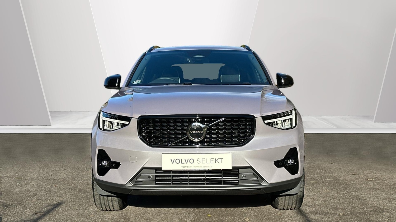 Used Volvo XC40 2025 for sale - 76336182: Photo 8