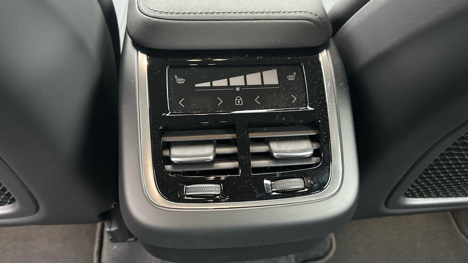 Used Volvo XC60 2026 for sale - 77672974: Photo 23