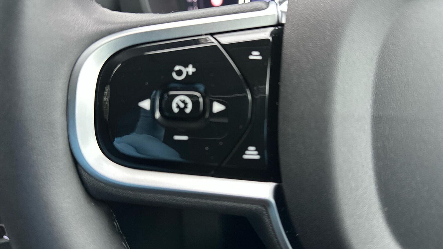 Used Volvo XC60 2026 for sale - 77672974: Photo 45