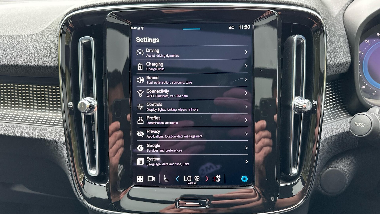 Used Volvo XC40 2021 for sale - 76337839: Photo 12