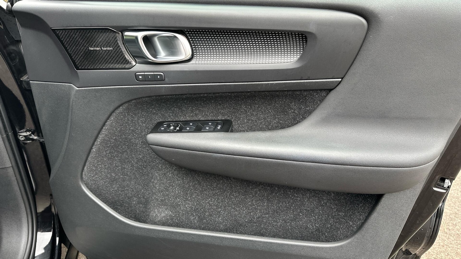 Used Volvo XC40 2021 for sale - 76337839: Photo 28