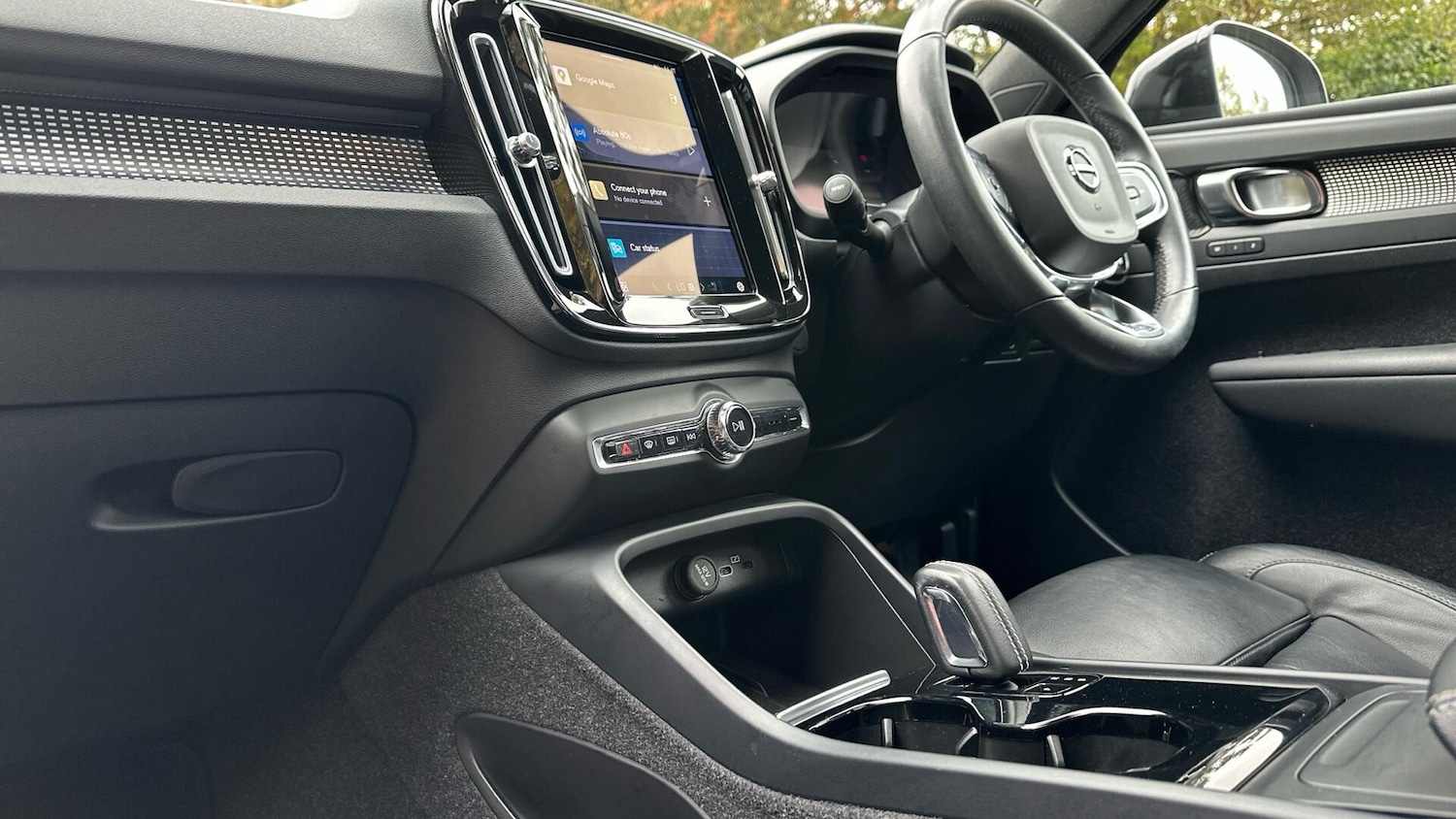 Used Volvo XC40 2021 for sale - 76337839: Photo 39