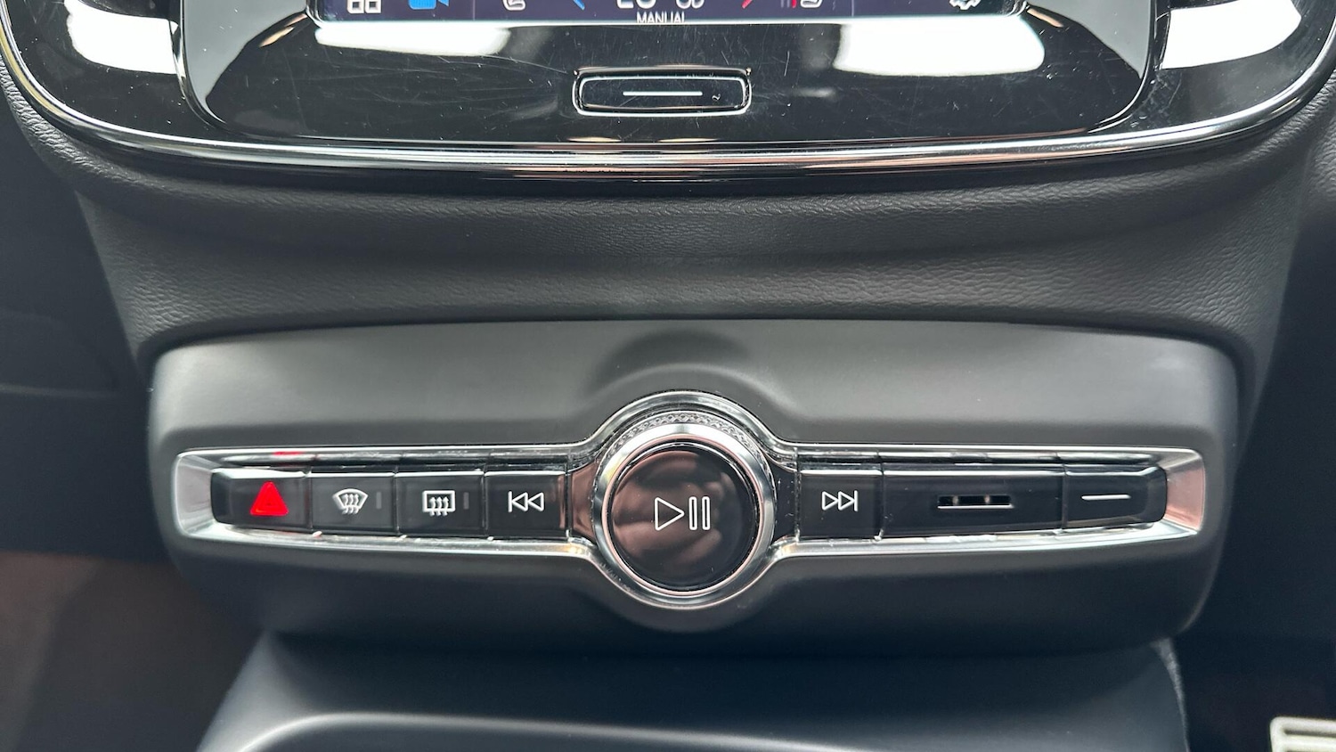 Used Volvo XC40 2021 for sale - 76337839: Photo 49