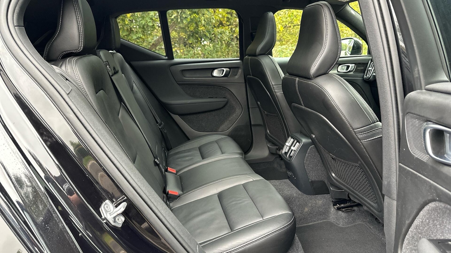 Used Volvo XC40 2021 for sale - 76337839: Photo 6