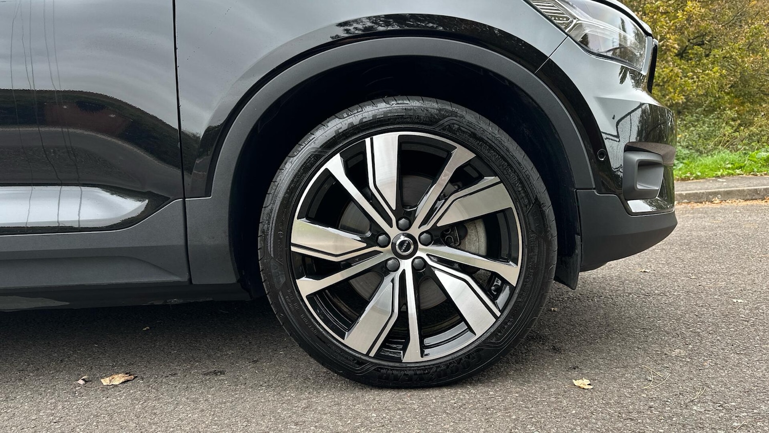 Used Volvo XC40 2021 for sale - 76337839: Photo 9