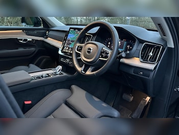 Used Volvo XC90 2025 for sale - 77156410: Photo