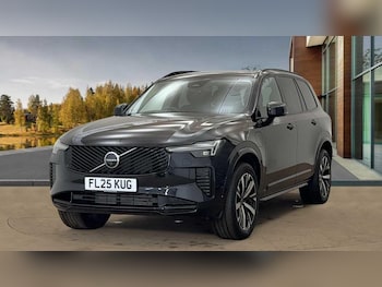 Used Volvo XC90 2025 for sale - 76499640: Photo