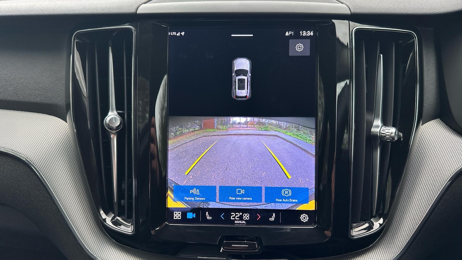 Used Volvo XC60 2023 for sale - 77103599: Photo 18