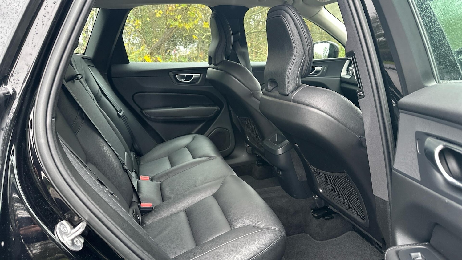 Used Volvo XC60 2023 for sale - 77103599: Photo 6