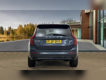 Used Volvo XC90 2025 for sale - 76832551: Photo