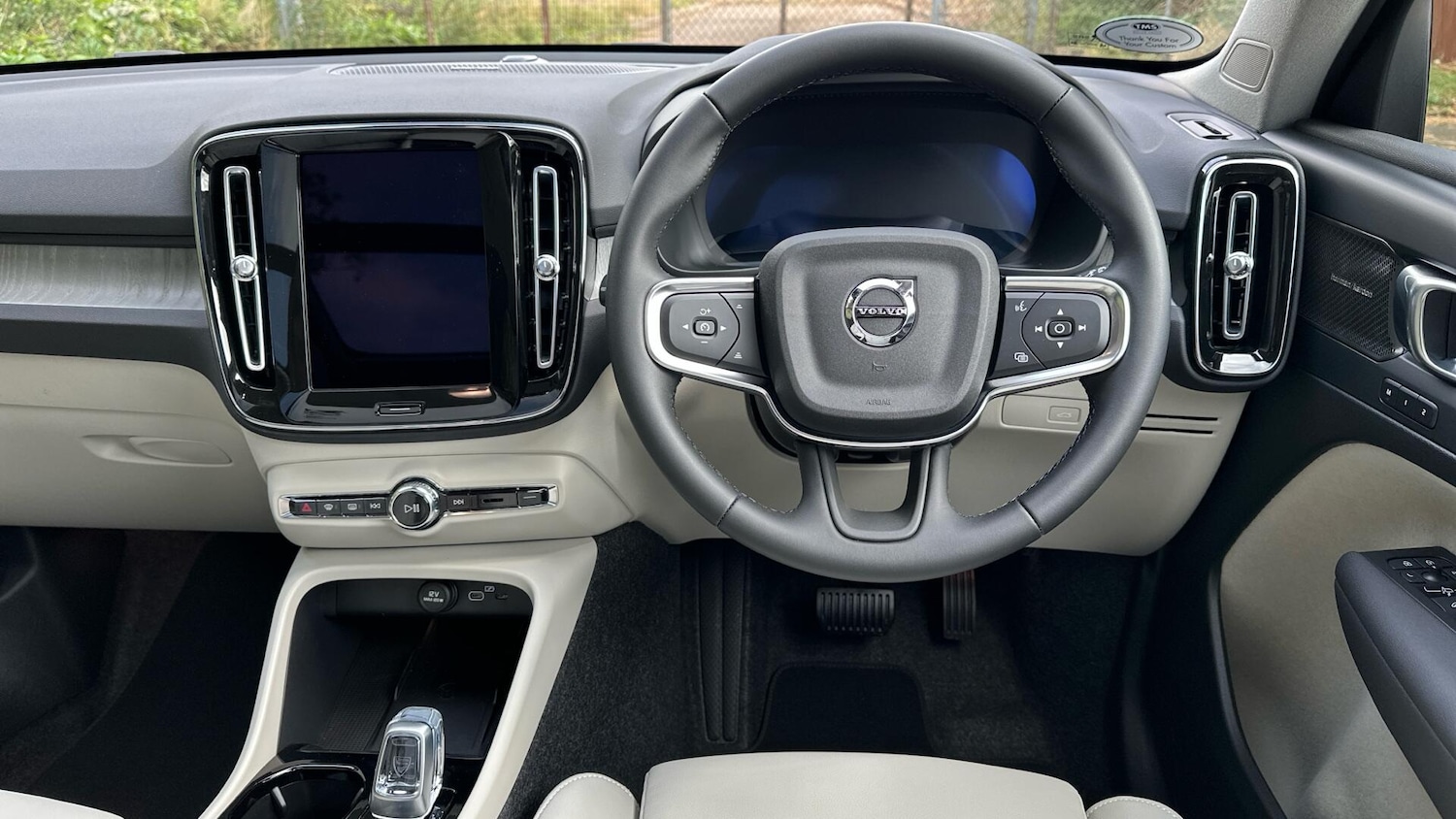 Used Volvo XC40 2025 for sale - 76337593: Photo 14