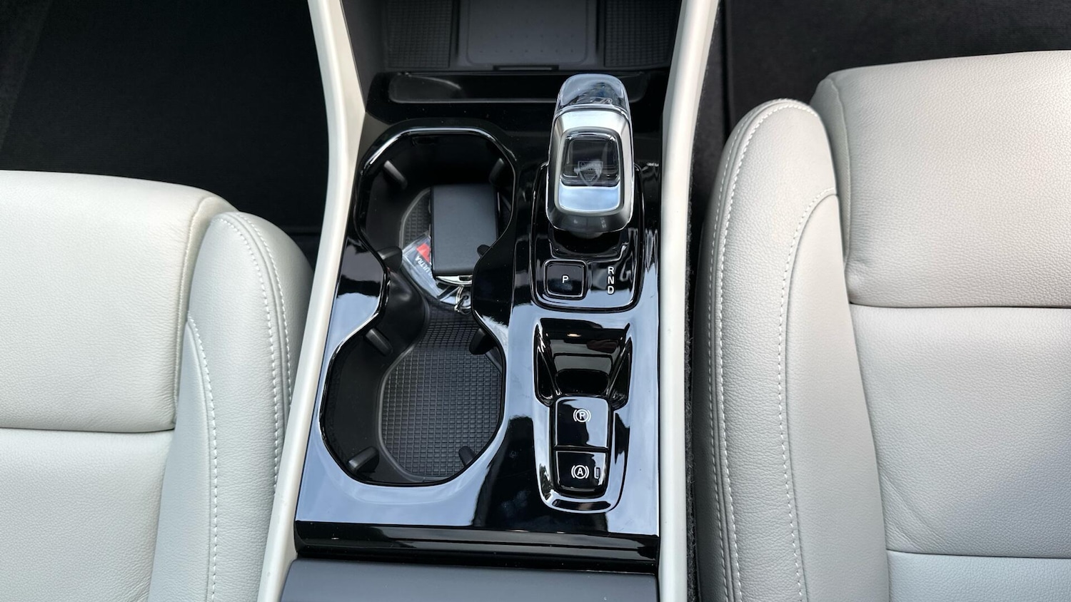 Used Volvo XC40 2025 for sale - 76337593: Photo 17