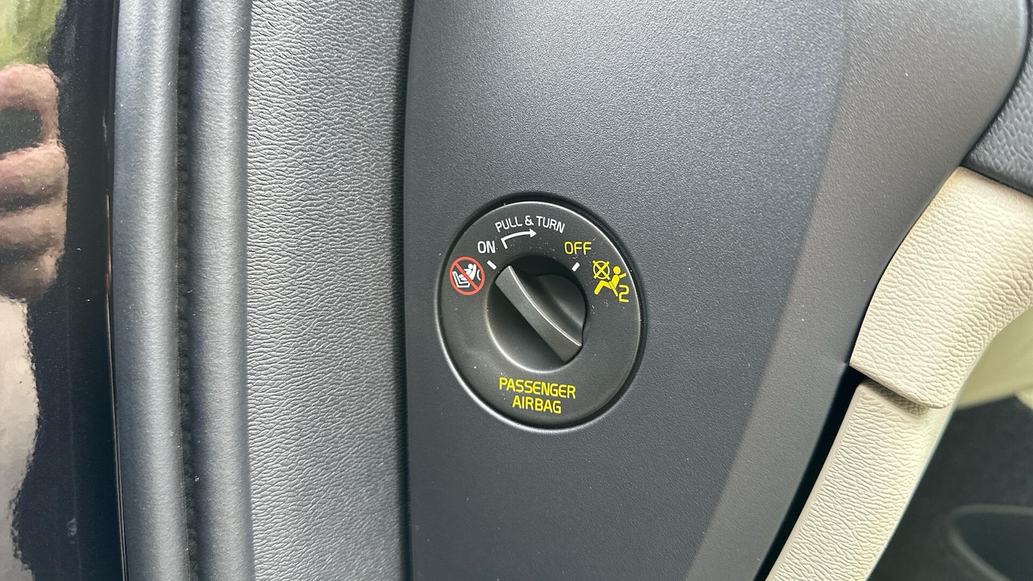 Used Volvo XC40 2025 for sale - 76337593: Photo 30